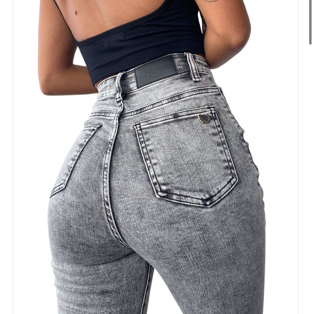 Chipre Golden High Rise Jeans 24